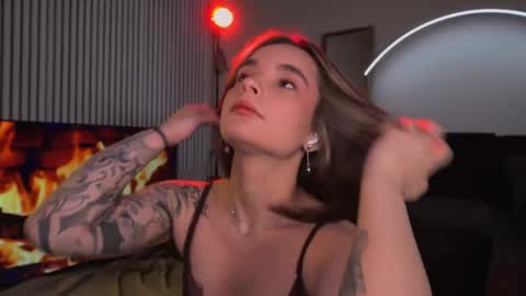 Snapshot of bella_alita chatting on June 6, 2026, 8:35 pm lita online show from June 6, 2026, 8:35 pm