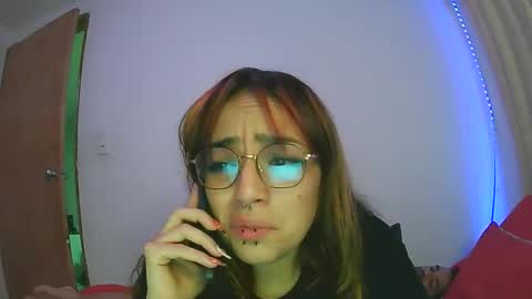 bella_and_koko online show from January 10, 2026, 2:24 am