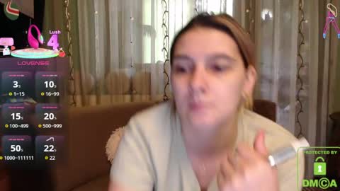 Snapshot of bella_antoniaxo chatting on June 4, 2026, 6:41 am Antonia online show from June 4, 2026, 6:41 am