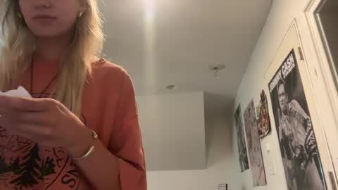 Snapshot of bella_christian chatting on July 23, 2026, 2:15 pm Bella Baby online show from July 23, 2026, 2:15 pm