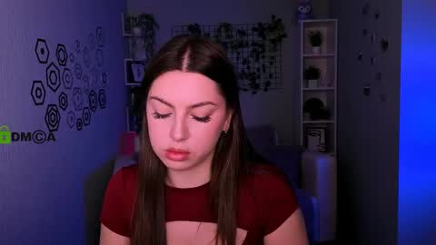 Snapshot of bella_dorn chatting on May 21, 2026, 9:16 am Bella online show from May 21, 2026, 9:16 am