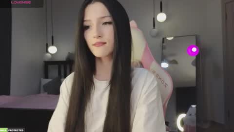 Bella next stream December 2 at 9pm gmt online show from September 9, 2025, 3:28 am