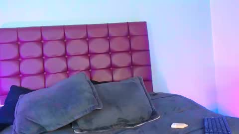 Valentina online show from February 15, 2026, 10:39 pm