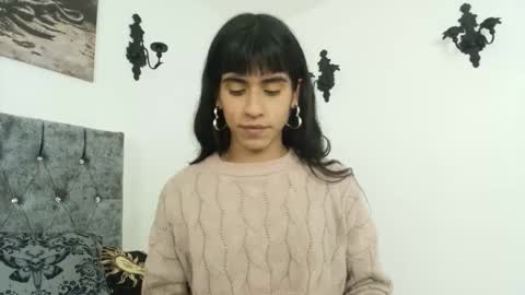 Bella online show from March 22, 2026, 12:47 am