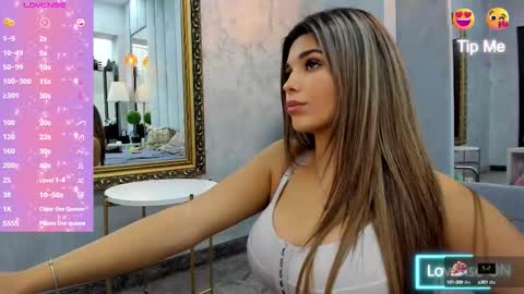 bella_posh online show from October 11, 2025, 3:21 pm