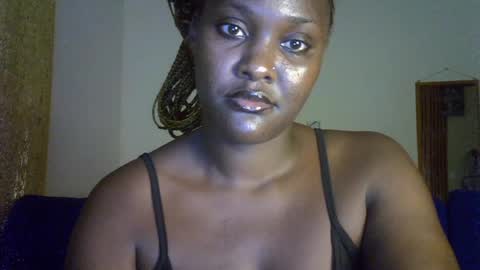 bella_reina online show from July 10, 2026, 3:36 pm
