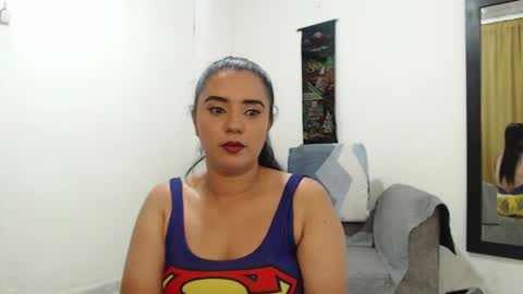 Snapshot of bella_saraah chatting on January 14, 2026, 2:17 am Sarah online show from January 14, 2026, 2:17 am