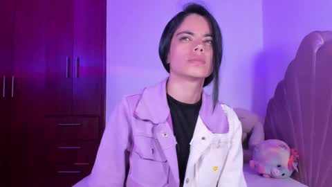 Valeria Model Independent online show from September 16, 2025, 5:19 am