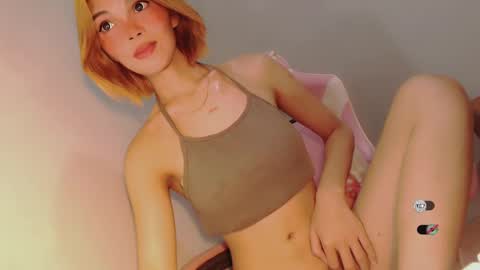 Bella online show from February 22, 2025, 6:28 am