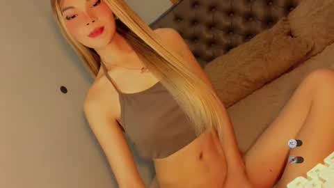 Bella online show from December 5, 2025, 4:43 am