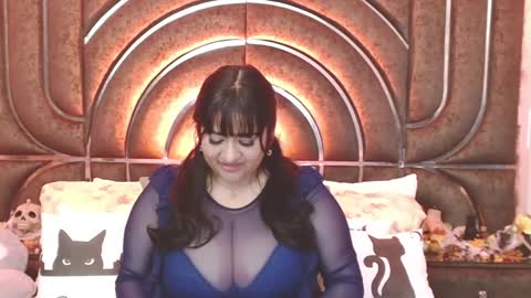  Bella Taylore  online show from October 6, 2025, 1:14 am