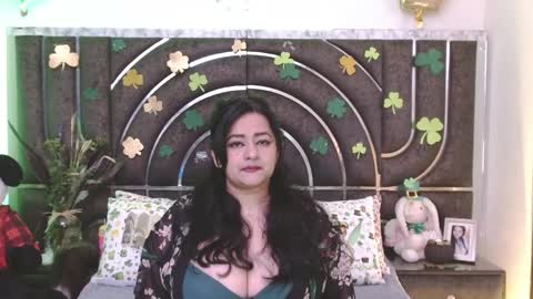  Bella Taylore  online show from March 18, 2026, 2:26 am