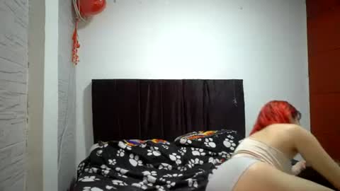 Snapshot of bella_thorne1999 chatting on June 14, 2026, 2:57 am bella_thorne1999 online show from June 14, 2026, 2:57 am