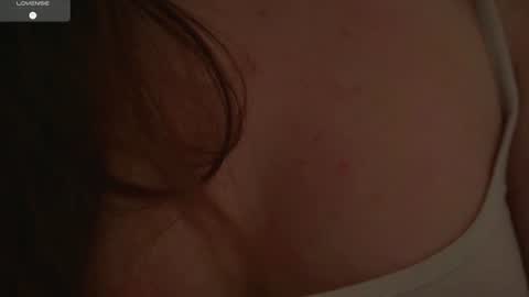 Snapshot of bella_xiss chatting on June 27, 2026, 4:23 pm bella_xiss online show from June 27, 2026, 4:23 pm