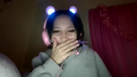 Snapshot of bellaaaaah chatting on April 9, 2026, 7:25 am bellaaaaah online show from April 9, 2026, 7:25 am