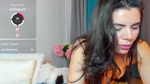 Snapshot of bellaanna25 chatting on December 14, 2024, 4:31 pm BellaAnna online show from December 14, 2024, 4:31 pm