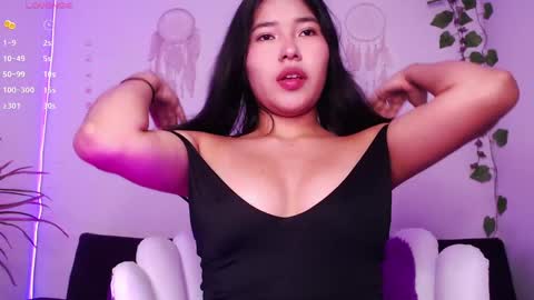 Snapshot of bellabills chatting on February 11, 2025, 9:03 pm Bella online show from February 11, 2025, 9:03 pm