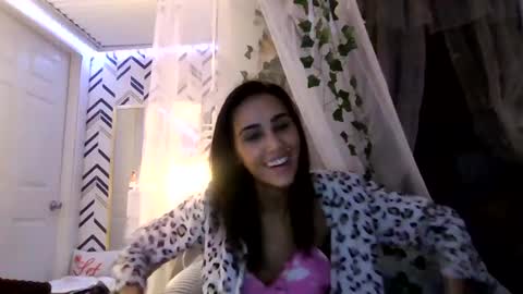 bellaboo999 online show from January 26, 2025, 2:45 am