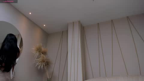  Bella C  online show from February 19, 2025, 11:17 am