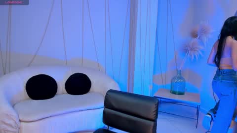  Bella C  online show from February 20, 2025, 11:31 am