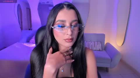 Snapshot of bellacarteer_ chatting on July 22, 2026, 8:22 pm Bella C online show from July 22, 2026, 8:22 pm