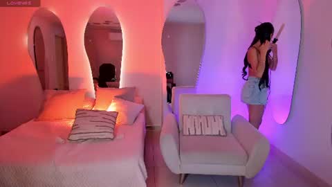 Snapshot of bellacarteer_ chatting on July 23, 2026, 8:18 pm Bella C online show from July 23, 2026, 8:18 pm