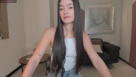 Snapshot of bellaclark1 chatting on September 9, 2025, 11:43 am Bella online show from September 9, 2025, 11:43 am