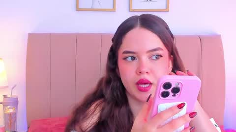 BellaFontana online show from April 2, 2026, 6:38 pm