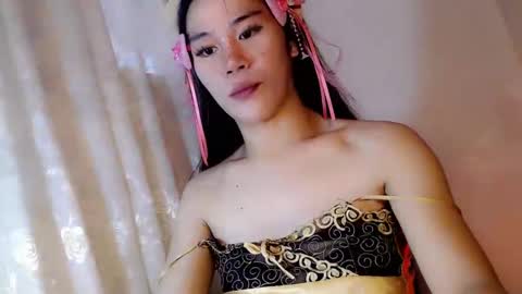 Bella rowt online show from December 14, 2024, 5:07 am