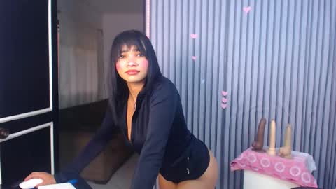 Snapshot of bellamy_sweet chatting on February 13, 2026, 8:27 pm bellamy online show from February 13, 2026, 8:27 pm