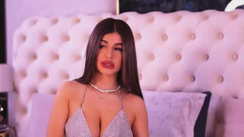 Bella online show from March 20, 2026, 7:52 pm