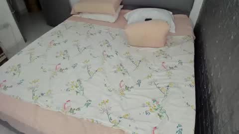 Bella  Angelycal online show from November 27, 2025, 11:07 pm