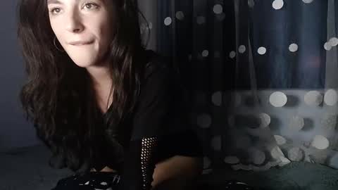 Snapshot of bellaqueen0701 chatting on February 4, 2025, 8:59 pm bellaqueen0701 online show from February 4, 2025, 8:59 pm