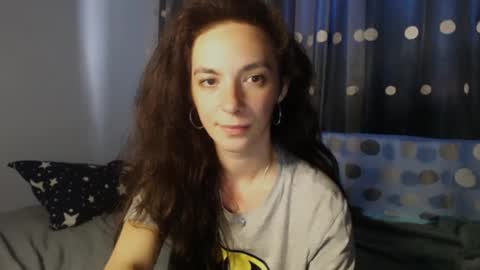 Snapshot of bellaqueen0701 chatting on February 7, 2025, 7:50 am bellaqueen0701 online show from February 7, 2025, 7:50 am