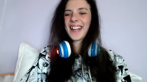 Snapshot of bellaqueen0701 chatting on March 4, 2025, 1:01 am bellaqueen0701 online show from March 4, 2025, 1:01 am