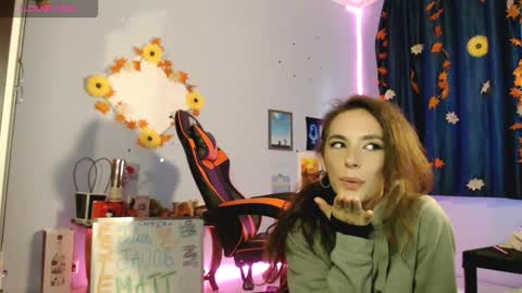 Snapshot of bellaqueen0701 chatting on September 26, 2025, 5:44 am bellaqueen0701 online show from September 26, 2025, 5:44 am