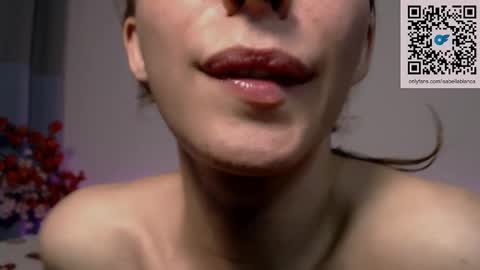 Snapshot of bellaqueen0701 chatting on February 9, 2026, 4:38 am bellaqueen0701 online show from February 9, 2026, 4:38 am