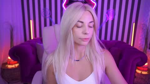 Snapshot of bellarayyy chatting on May 31, 2026, 12:56 pm Bella online show from May 31, 2026, 12:56 pm