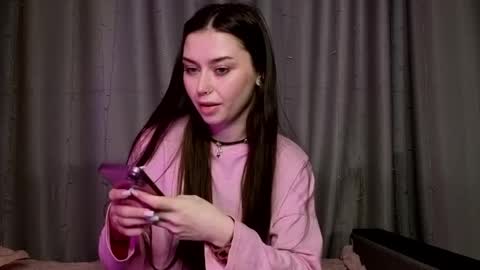 Snapshot of bellarison chatting on April 25, 2026, 1:41 pm Daniela online show from April 25, 2026, 1:41 pm