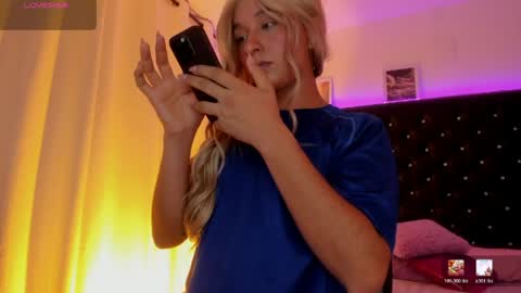 Snapshot of bellaroge chatting on May 27, 2026, 5:15 am bellaroge online show from May 27, 2026, 5:15 am