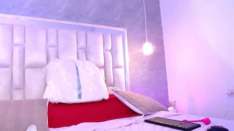 Snapshot of bellasanderrs chatting on March 5, 2026, 12:12 pm BellaSanderrs online show from March 5, 2026, 12:12 pm