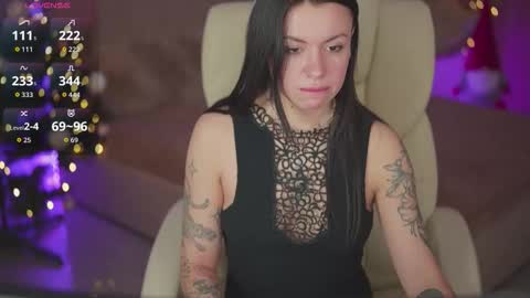 Snapshot of bellaspark_ chatting on December 22, 2025, 3:09 pm BELLA online show from December 22, 2025, 3:09 pm