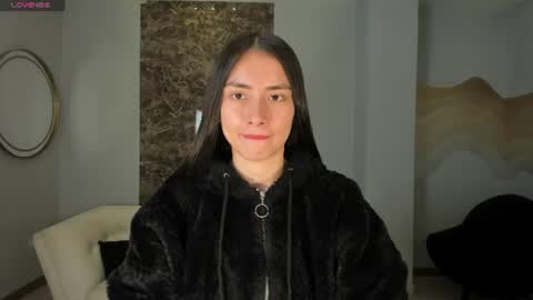 Snapshot of bellastorm1 chatting on June 15, 2026, 10:39 am B E L L A online show from June 15, 2026, 10:39 am