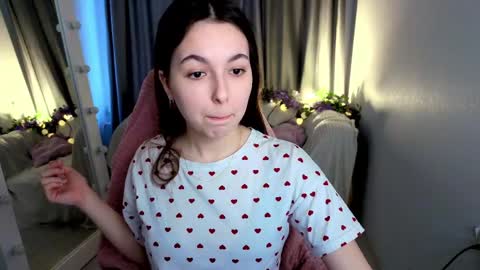 Bella online show from April 5, 2026, 5:04 am