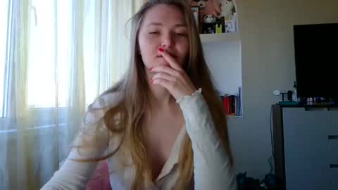 Snapshot of belle_0402 chatting on September 12, 2025, 4:01 am Belle online show from September 12, 2025, 4:01 am