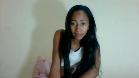 Snapshot of belle_annah chatting on June 19, 2026, 1:43 am belle_annah online show from June 19, 2026, 1:43 am
