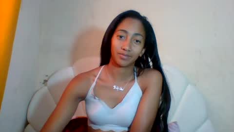Snapshot of belle_annah chatting on June 26, 2026, 9:03 am belle_annah online show from June 26, 2026, 9:03 am