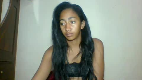 Snapshot of belle_annah chatting on July 4, 2026, 1:17 pm belle_annah online show from July 4, 2026, 1:17 pm