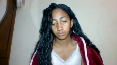Snapshot of belle_annah chatting on July 6, 2026, 4:42 am belle_annah online show from July 6, 2026, 4:42 am