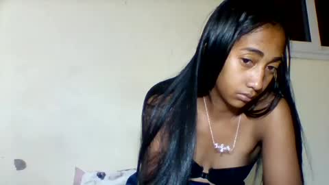 Snapshot of belle_annah chatting on July 30, 2026, 2:43 am belle_annah online show from July 30, 2026, 2:43 am